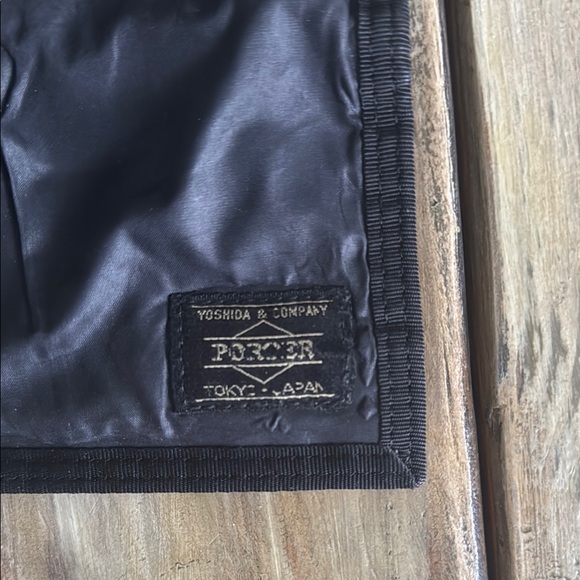 Porter Wallet - Picture 2 of 3